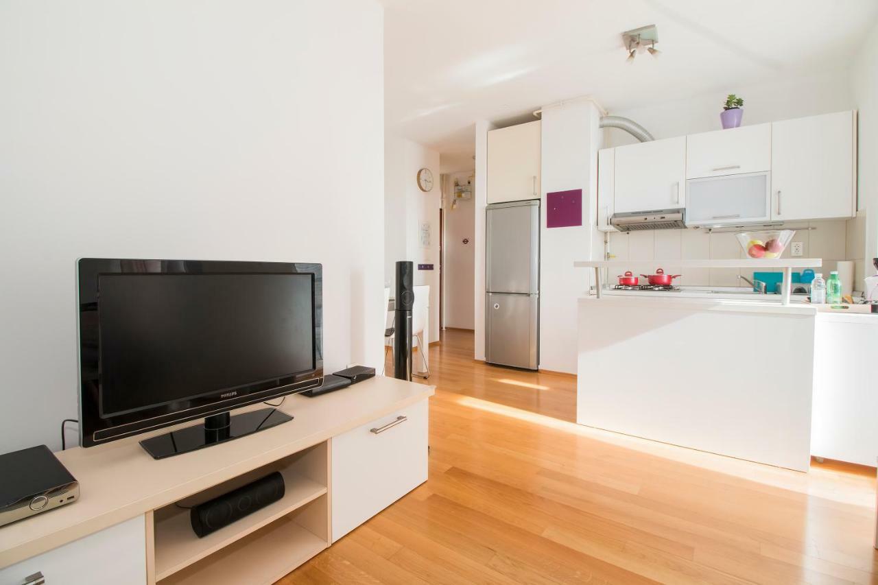 Bm Apartment Zadar Exterior photo
